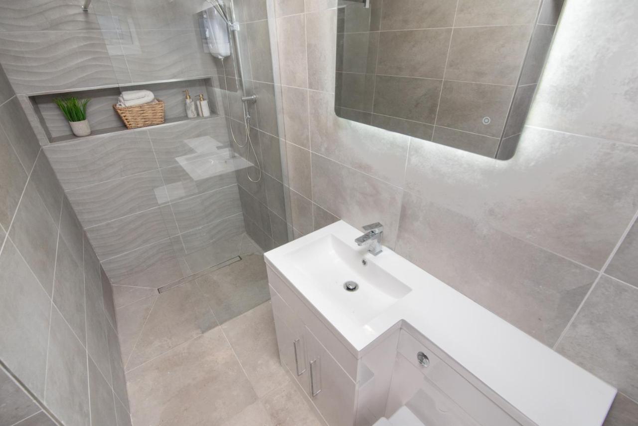 Cardiff Luxe Living Apartments Экстерьер фото